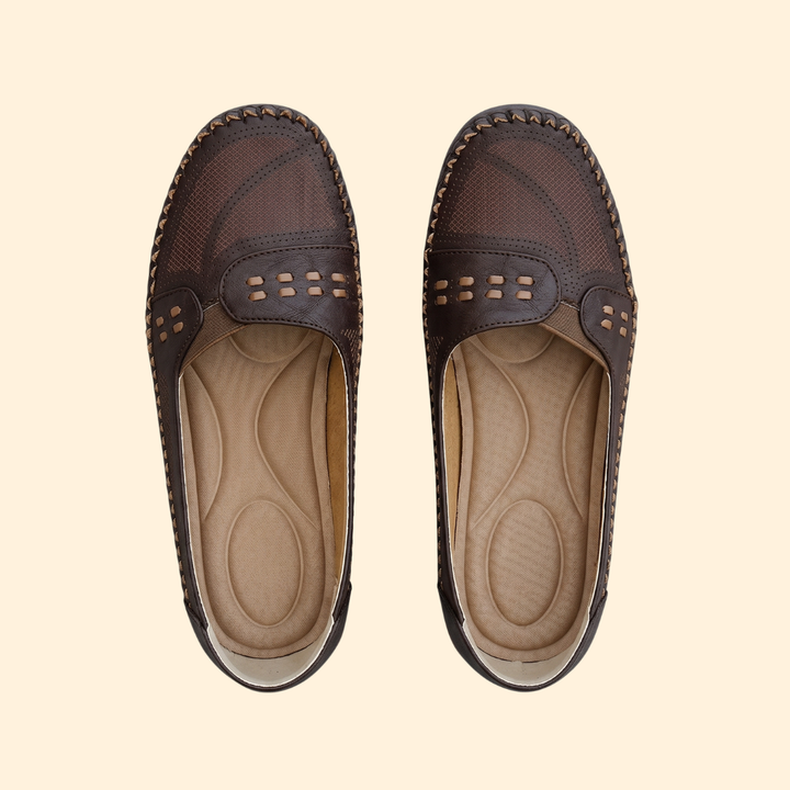 Women's Orthopedic Shoes with Perforated Leather