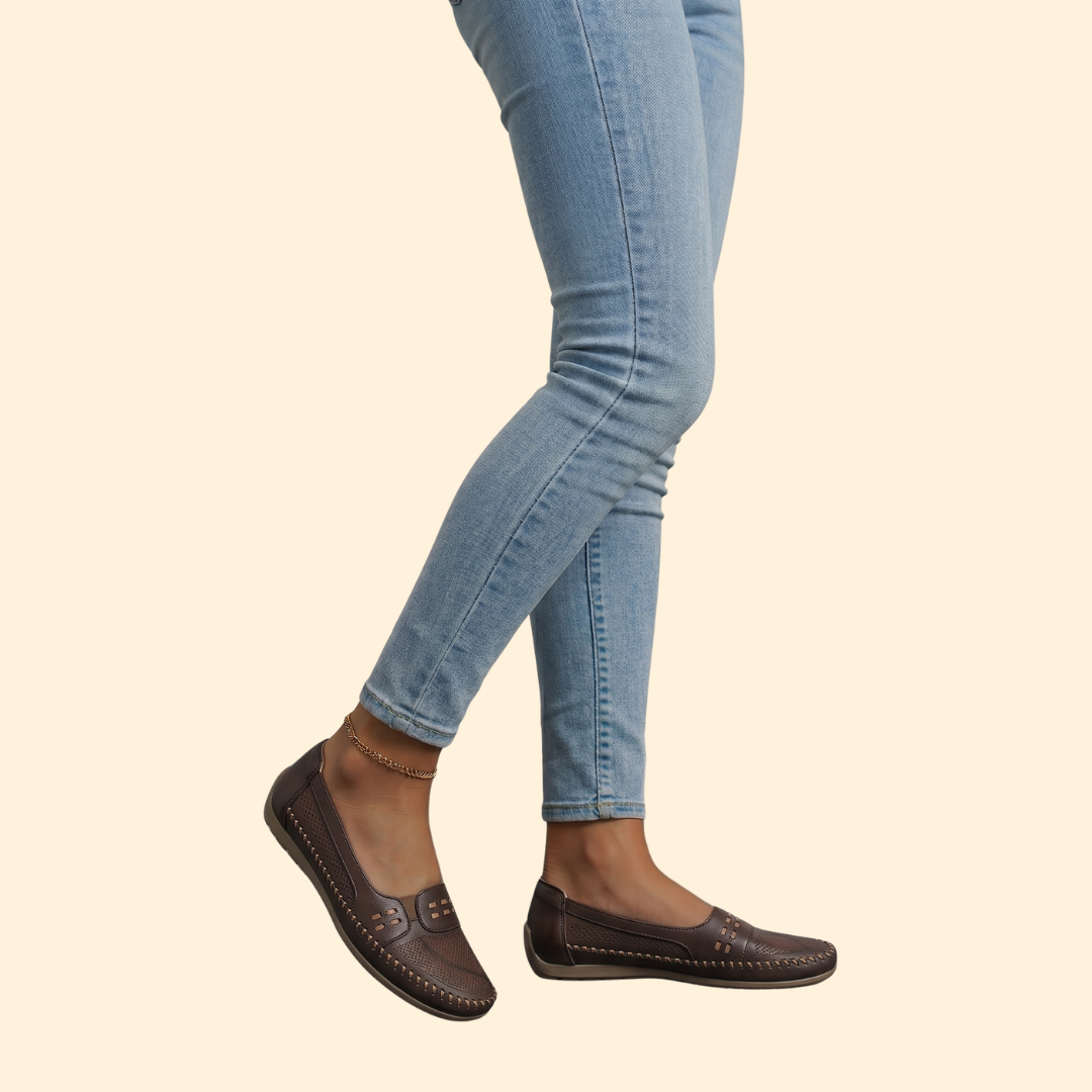 Women's Orthopedic Shoes with Perforated Leather