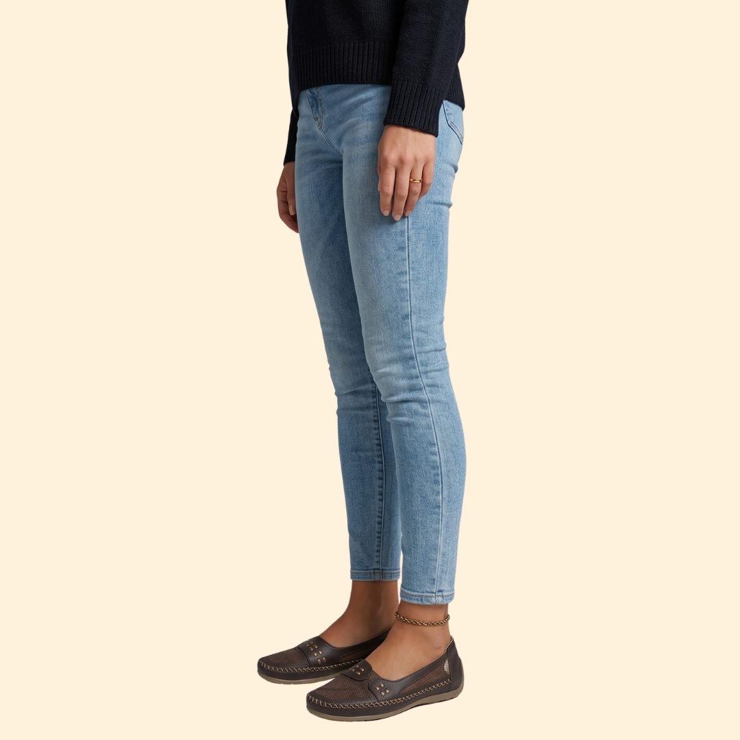 Women's Orthopedic Shoes with Perforated Leather