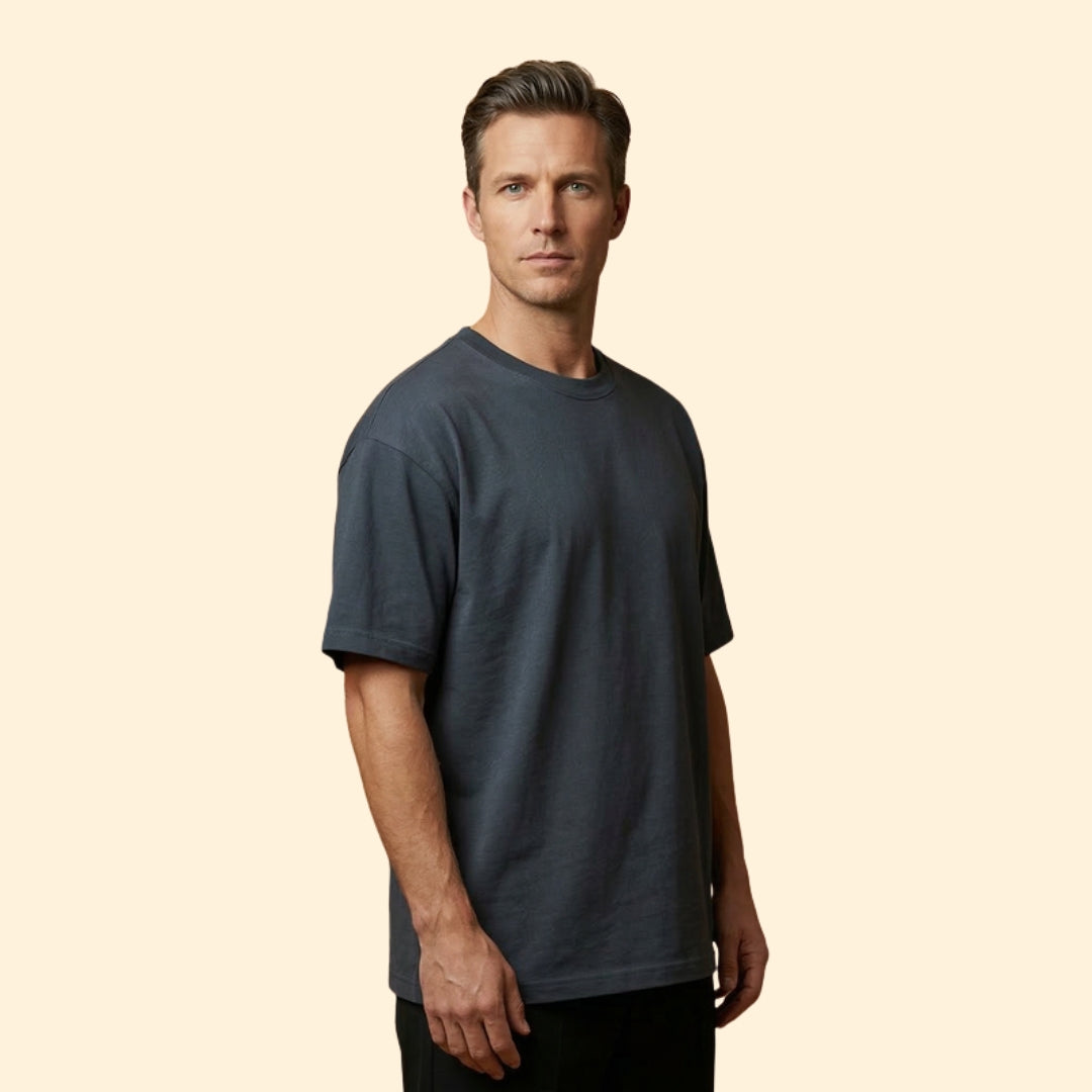 Men’s Basic T-Shirt with Oversized Silhouette