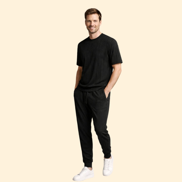 Men’s Relaxed Set with Pleated Design