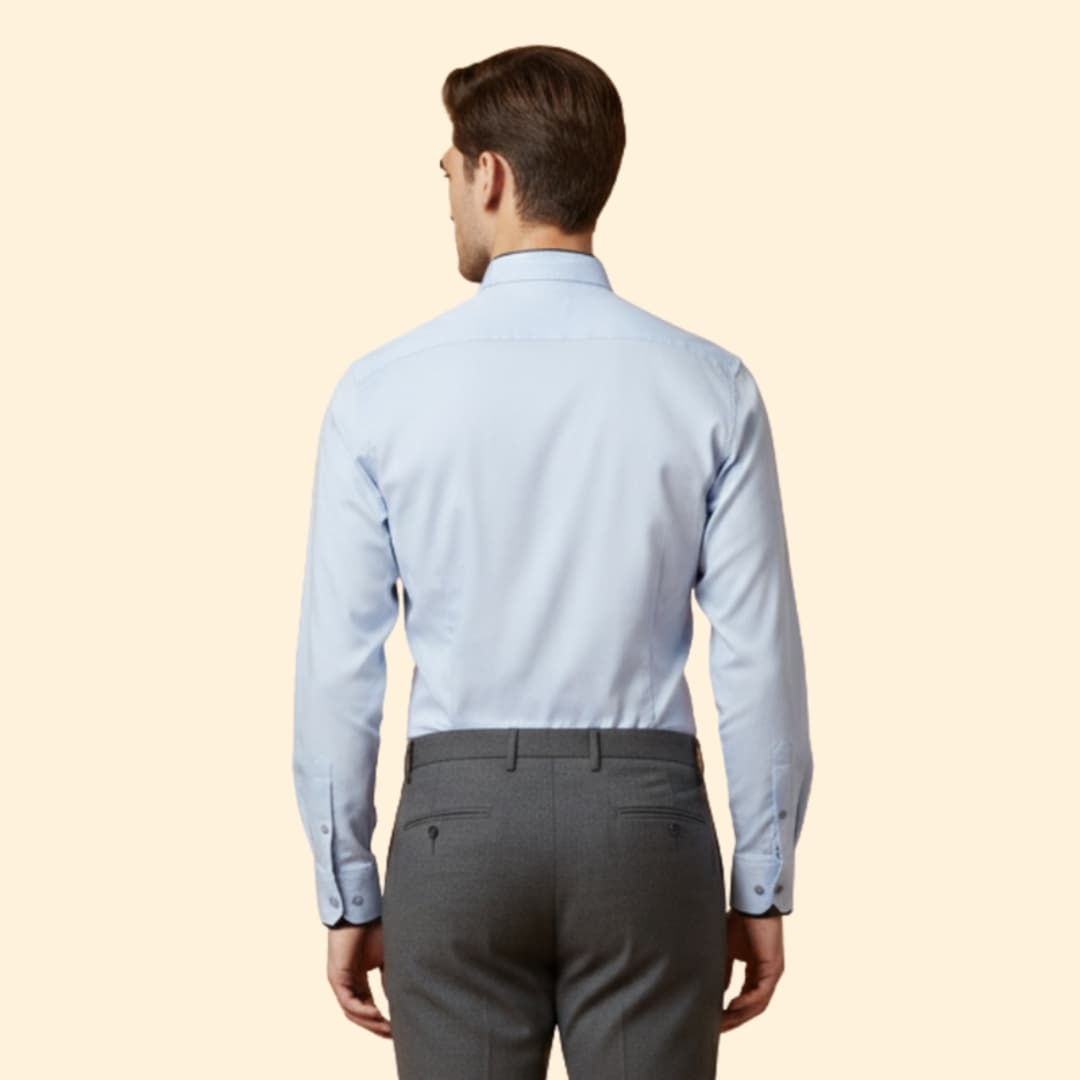 Men’s Shirt with Contrasting Collar