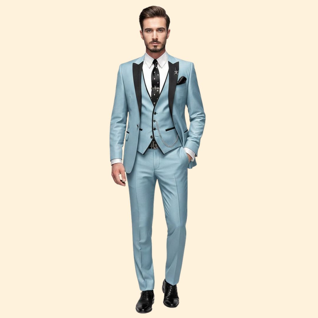 Men’s Three-Piece Suit with Chest Pocket