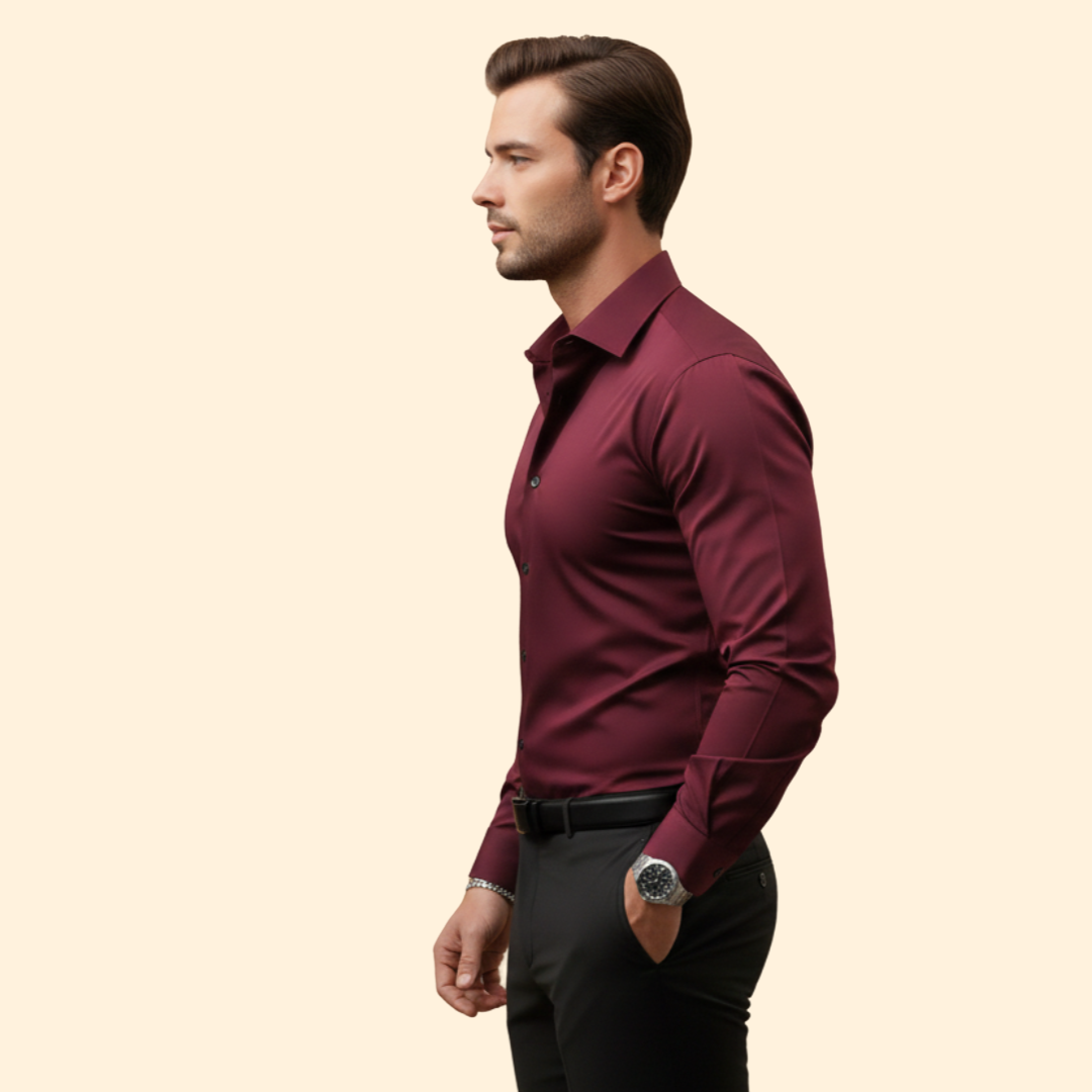 Men’s Slim Fit Shirt with Structured Collar