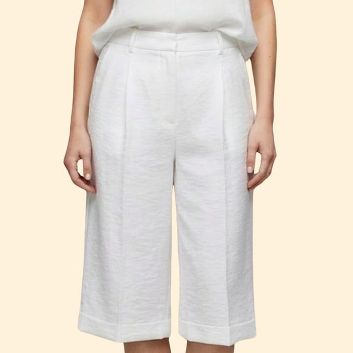 Women’s Casual Shorts with Pleated Front