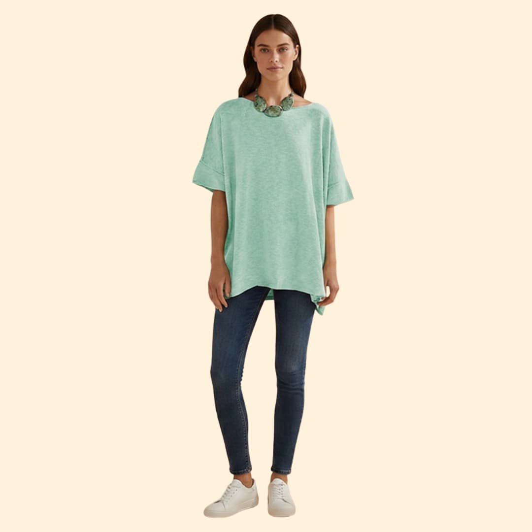 Women’s Comfy Oversized  T-shirt with Loose Fit