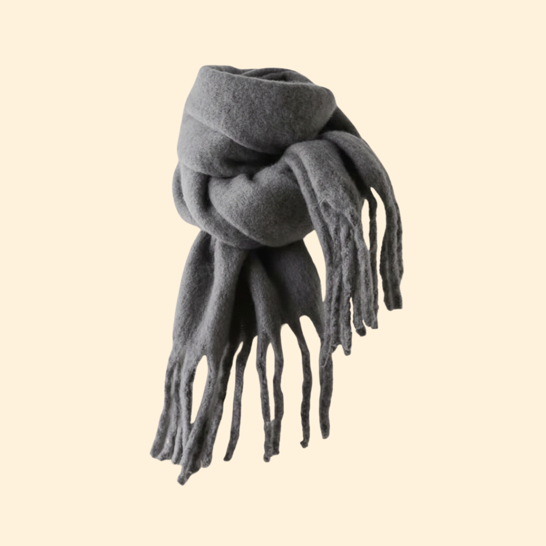 Women’s Knit Scarf with Oversized Design