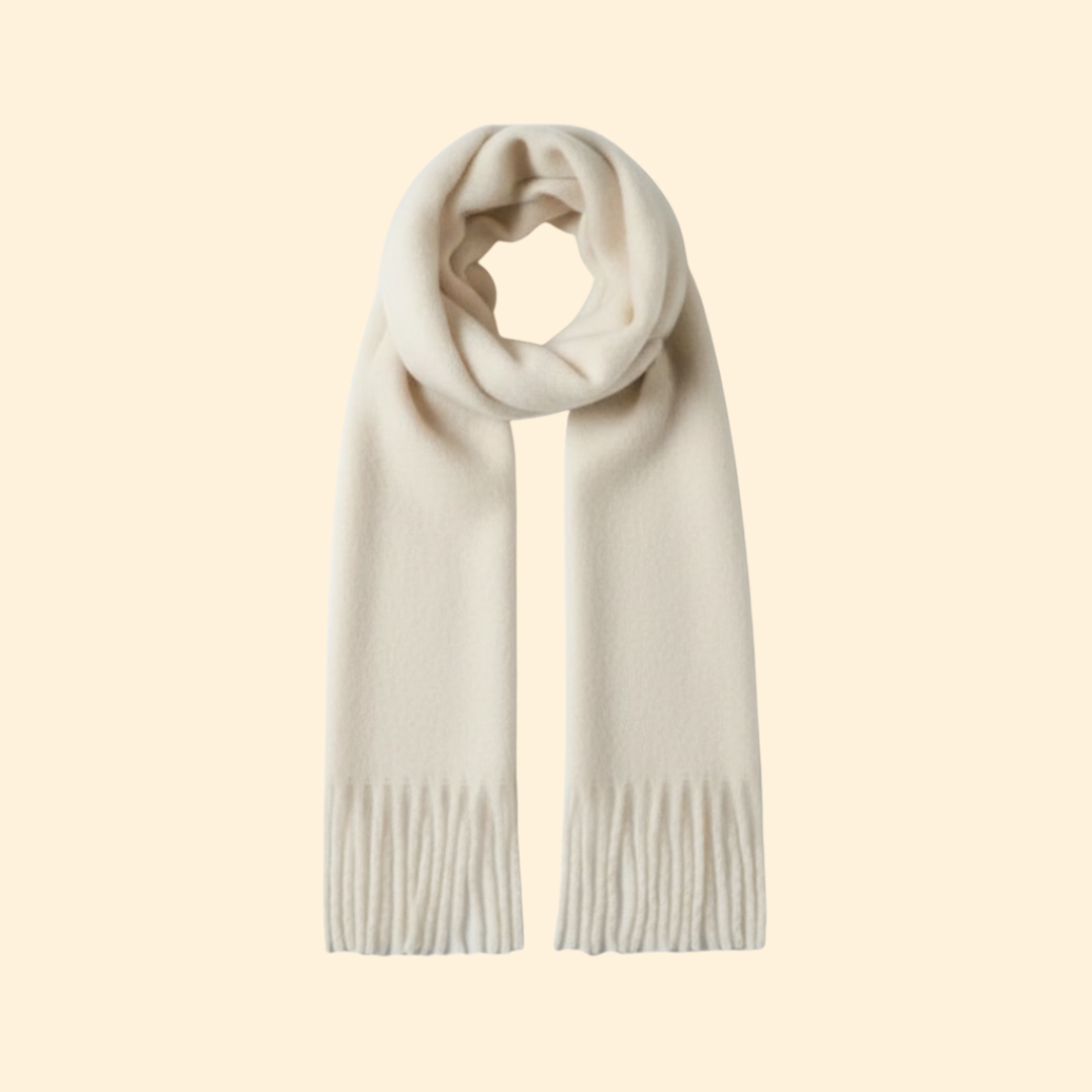 Women’s Knit Scarf with Oversized Design