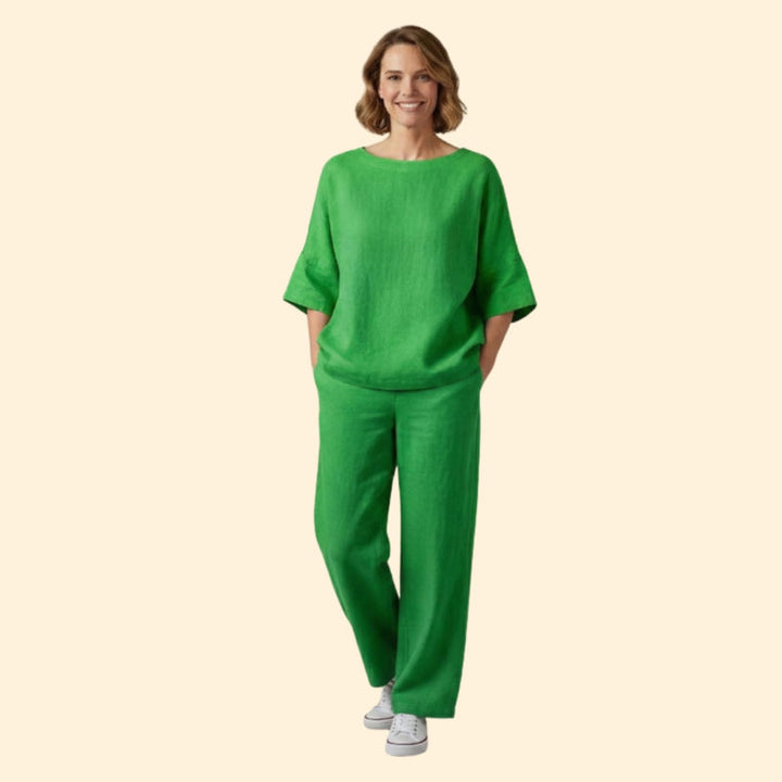 Women’s Oversized Top and Cropped Pants Set