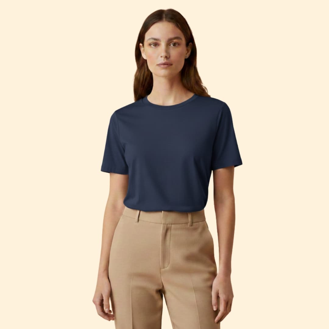 Women’s Short Sleeve T-Shirt with Round Neck